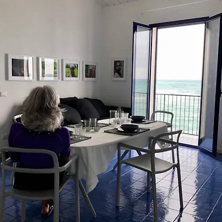 Il Mare In Un Bicchiere Lägenhet